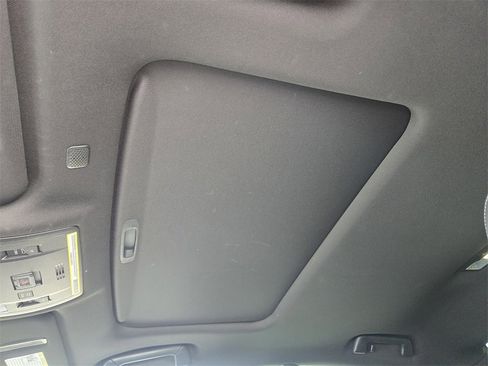 Used 2022 Lexus IS 350 F Sport image 23