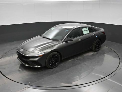 New 2026 Hyundai Elantra Sport FWD image 26