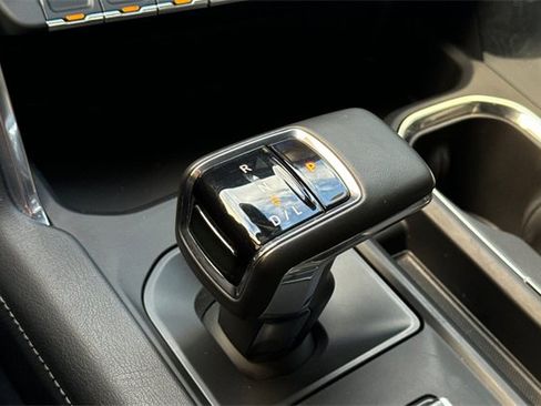 Used 2024 GMC Sierra 1500 Denali image 25