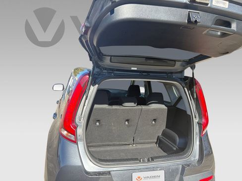 Used 2022 Kia Soul LX w/ Technology Package image 22