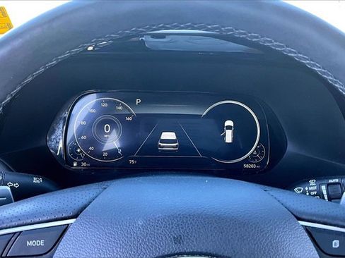 Used 2022 Hyundai Palisade Calligraphy image 13