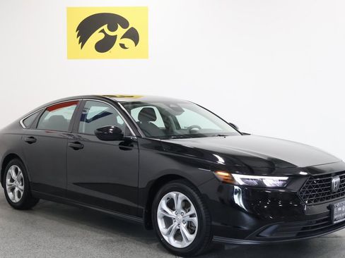 Used 2023 Honda Accord LX image 6