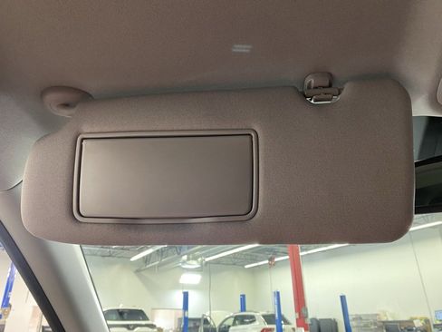 Used 2022 Honda CR-V Touring image 35