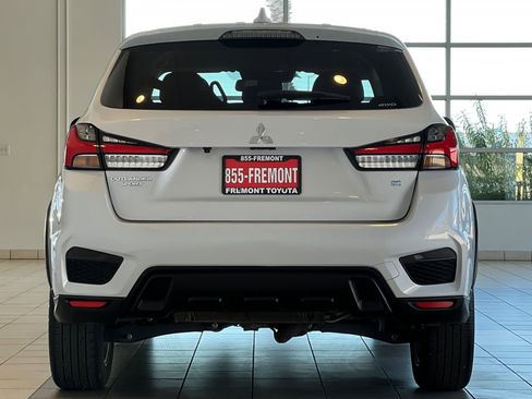 Used 2024 Mitsubishi Outlander Sport SE image 5
