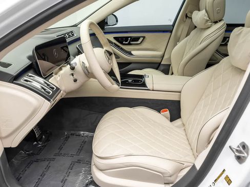 Used 2025 Mercedes-Benz S 580 4MATIC Sedan image 11