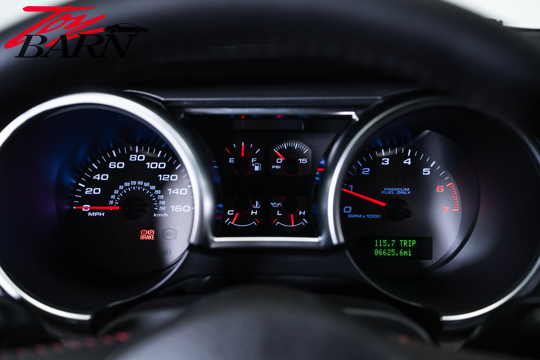 Used 2008 Ford Mustang Shelby GT500 RWD image 32