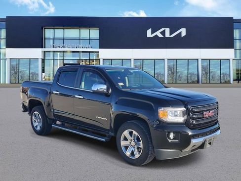 Used 2016 GMC Canyon SLT w/ Driver Alert Package image 2