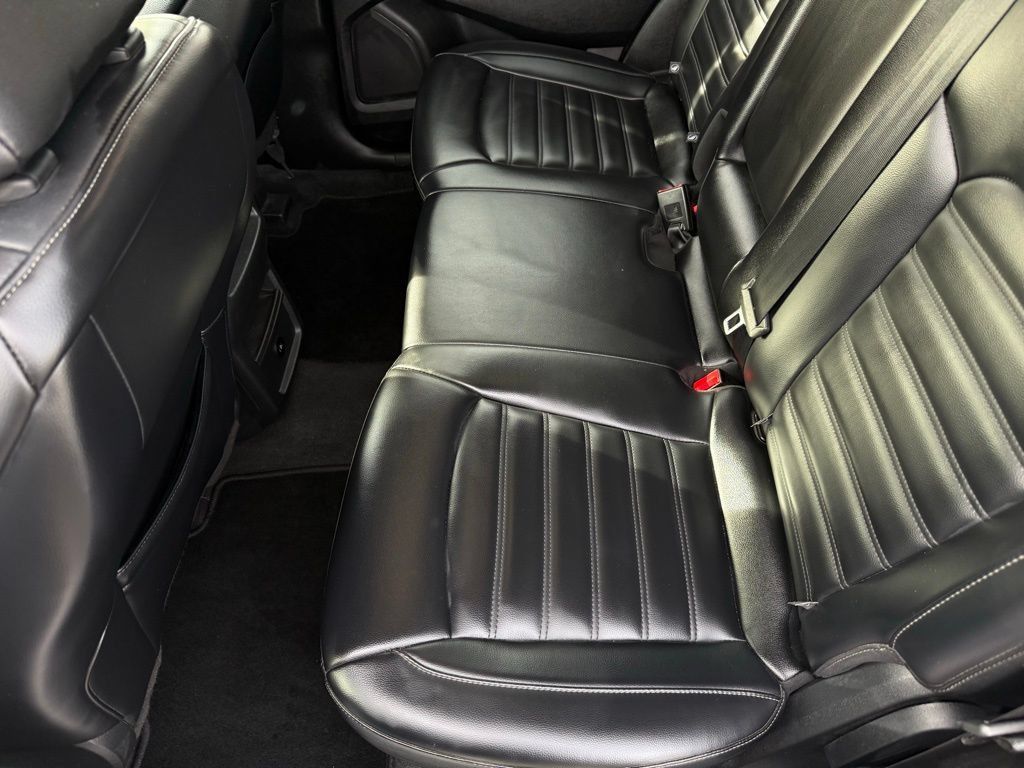 Used 2024 Ford Edge SEL AWD/4WD image 12