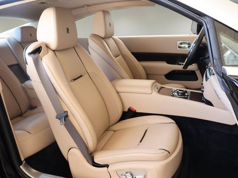 Certified 2019 Rolls-Royce Wraith RWD image 23