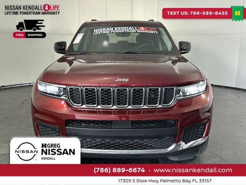 Used 2024 Jeep Grand Cherokee L Laredo image 4