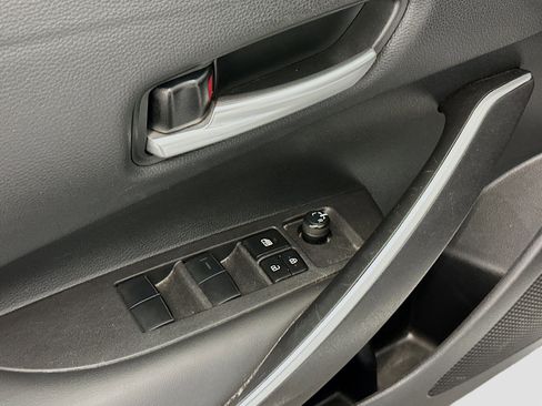 Used 2024 Toyota Corolla SE image 15