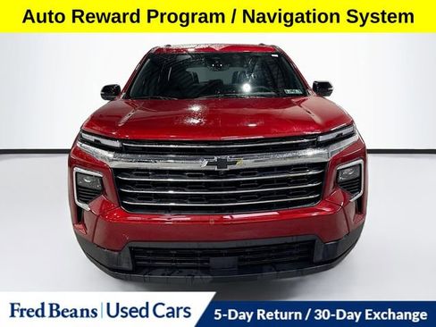 Used 2026 Chevrolet Traverse LT w/ Driver Confidence Package AWD/4WD image 3