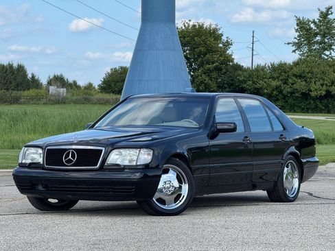 Used 1999 Mercedes-Benz S 500 Sedan image 2