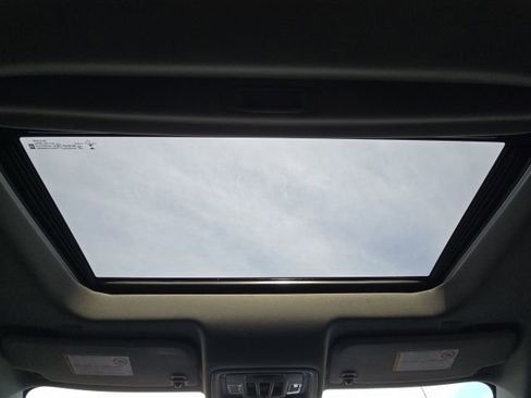 Used 2021 GMC Sierra 2500 Denali w/ Denali Ultimate Package image 42