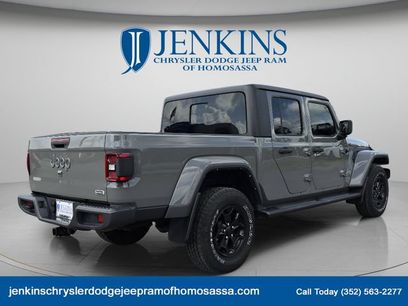 Used 2023 Jeep Gladiator Overland w/ LED Lighting Group