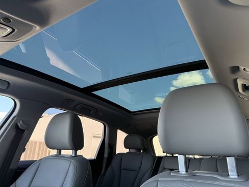 Used 2021 Audi Q7 3.0T Prestige w/ Prestige Package image 2