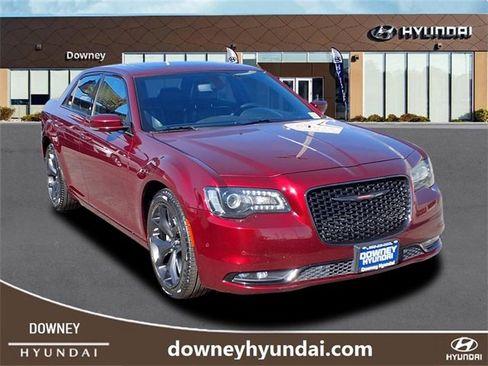 Used 2023 Chrysler 300 S image 3