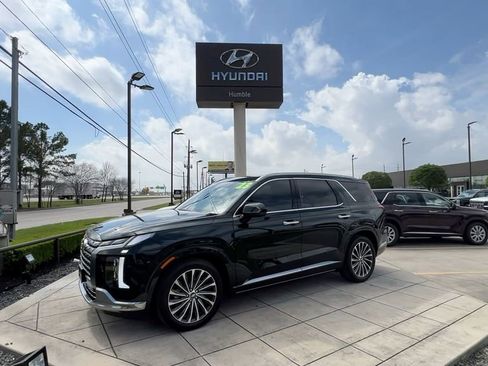 Used 2023 Hyundai Palisade Calligraphy image 7