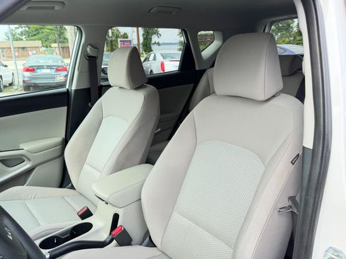 Used 2022 Kia Soul LX w/ Technology Package FWD image 13