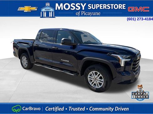Used 2023 Toyota Tundra SR5 w/ SR5 Convenience Package AWD/4WD image 8