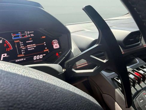 Used 2016 Lamborghini Huracan LP 610-4 AWD/4WD image 44