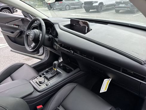 New 2026 MAZDA CX-30 AWD 2.5 S w/ Select Sport Pkg image 32