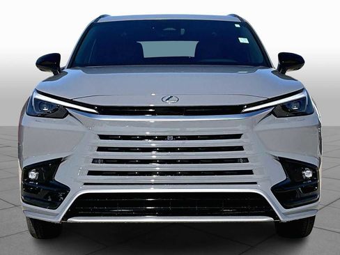 New 2026 Lexus TX 500h AWD image 3