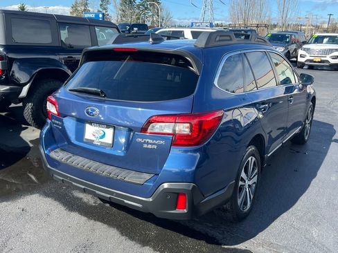 Used 2019 Subaru Outback 3.6R Limited image 7