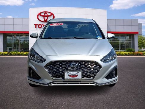 Used 2019 Hyundai Sonata SEL w/ Winter Weather Package FWD image 2