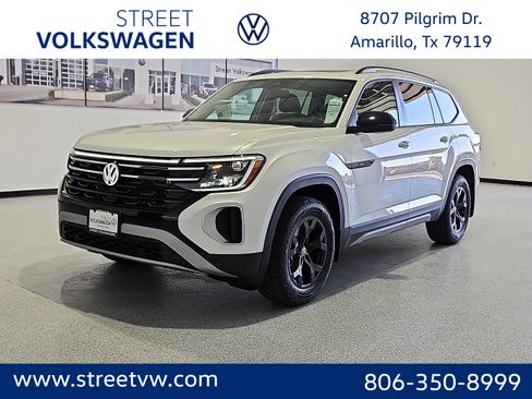 New 2026 Volkswagen Atlas Peak Edition AWD/4WD image 1