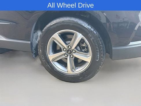 Certified 2024 Ford Edge SEL w/ Convenience Package AWD/4WD image 7