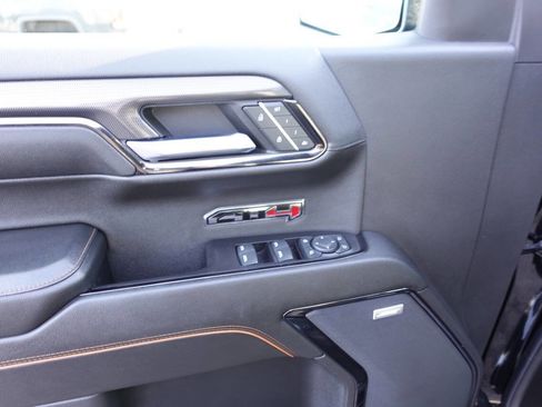 Used 2024 GMC Sierra 1500 AT4 image 14