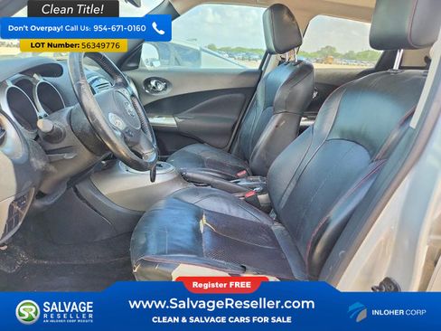 Used 2013 Nissan Juke SL FWD image 9