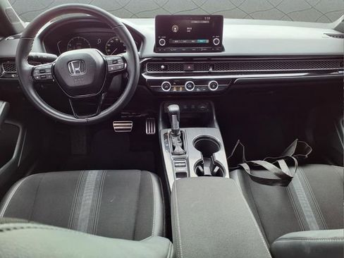 Used 2025 Honda Civic Sport image 18
