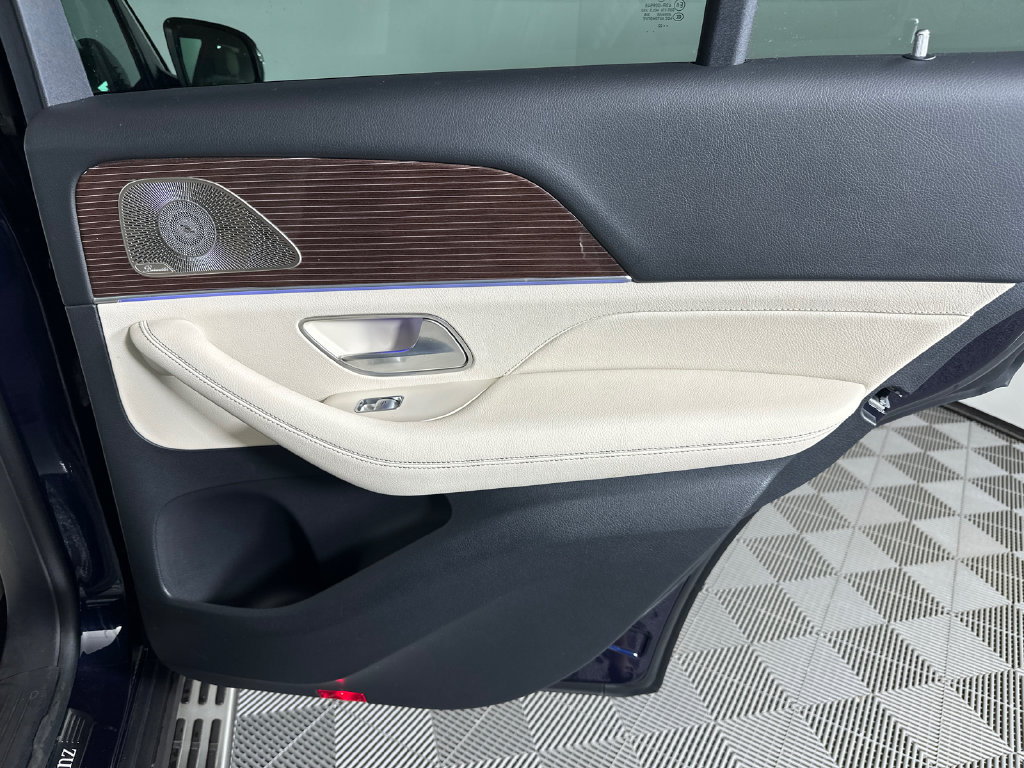 Certified 2022 Mercedes-Benz GLE 350 w/ AMG Line Exterior image 18