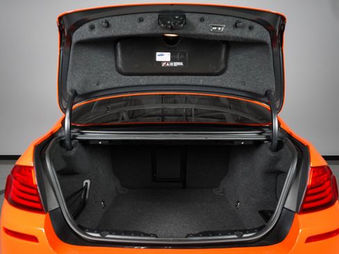 Used 2014 BMW M5 RWD image 20