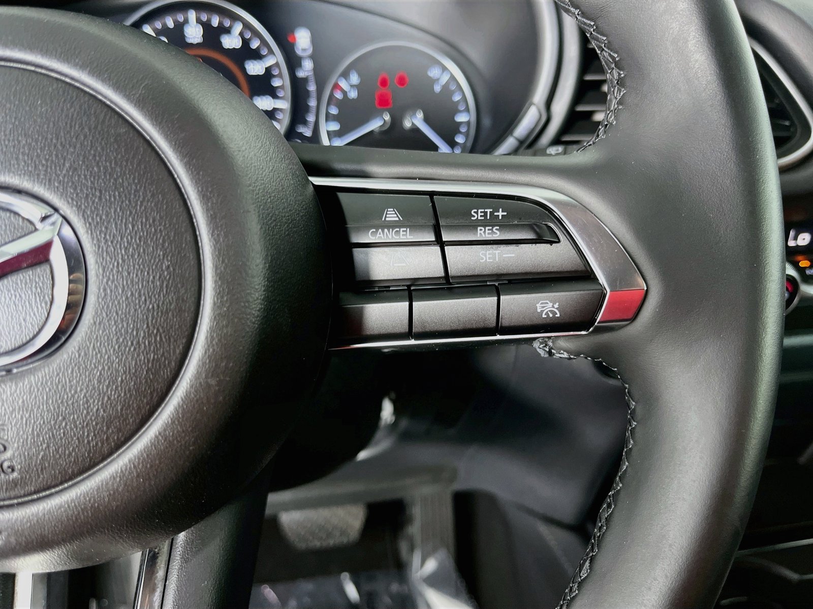 Used 2025 MAZDA CX-30 AWD 2.5 S w/ Select Sport Pkg image 16