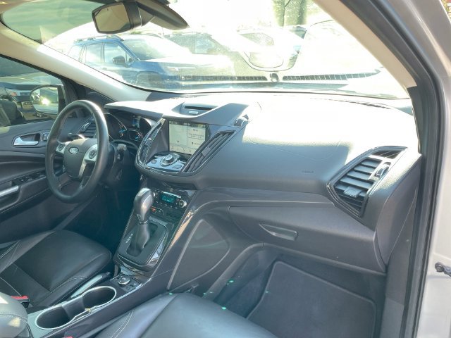Used 2016 Ford Escape Titanium AWD/4WD image 17