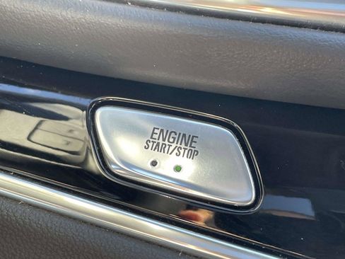 Certified 2022 Buick Enclave Avenir w/ Avenir Technology Package image 5