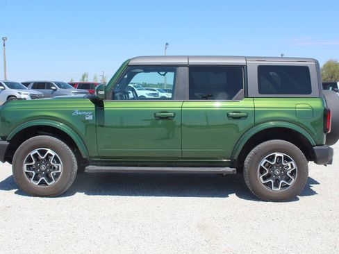 Used 2024 Ford Bronco Outer Banks AWD/4WD image 8