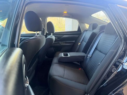 Used 2016 Nissan Altima 2.5 S w/ Power Driver Seat Package image 10