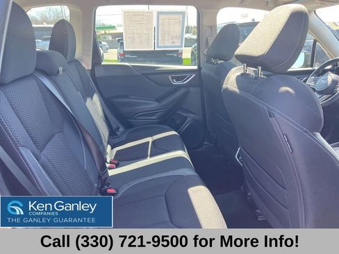 Used 2023 Subaru Forester Premium AWD/4WD image 57