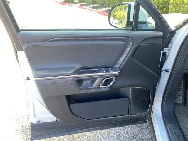 Used 2023 Rivian R1S Adventure Quad AWD/4WD image 27