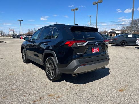 Certified 2023 Toyota RAV4 Limited AWD/4WD image 3