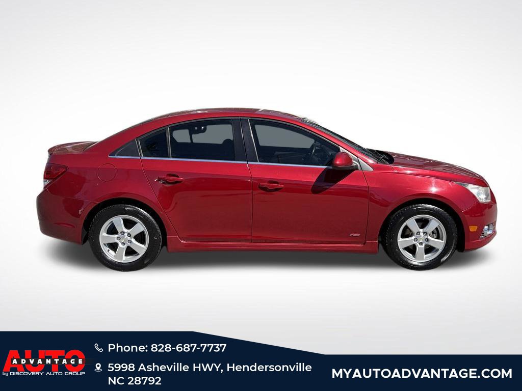 Used 2014 Chevrolet Cruze LT w/ RS Package FWD image 2