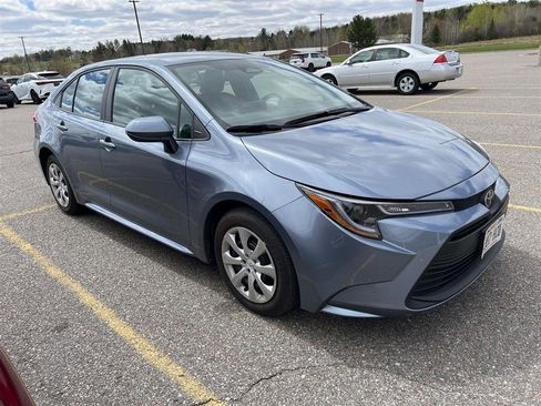 Used 2024 Toyota Corolla LE FWD image 5