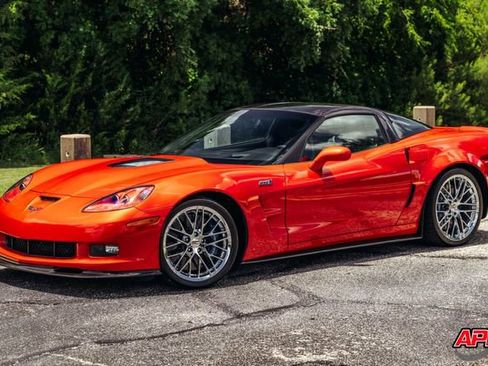 Used 2011 Chevrolet Corvette ZR1 w/ Preferred Equipment Group RWD image 44