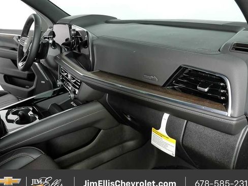 New 2026 Chevrolet Tahoe High Country w/ Sun And Tow Package image 25