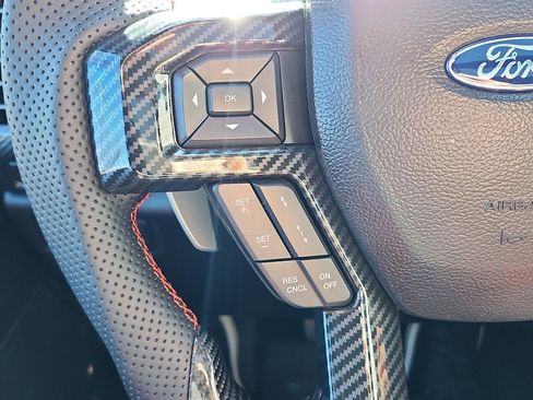 Used 2018 Ford F150 Raptor w/ Equipment Group 802A Luxury image 16