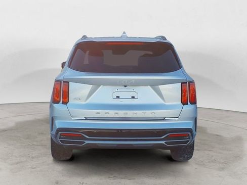 Used 2022 Kia Sorento SX image 4